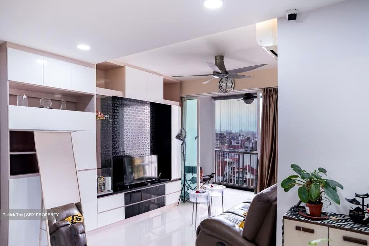 1 Canberra (D27), Condominium #552199981